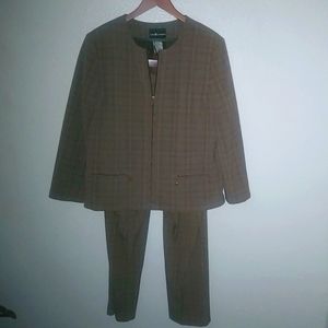 Sag Harbor Brown Plaid Pantsuit